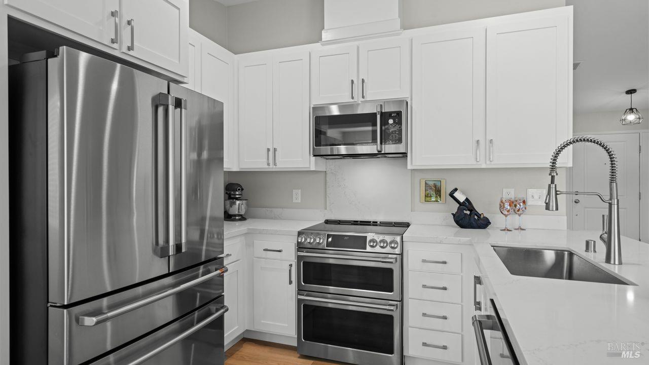 2236 Valdes Court Santa Rosa CA 95403