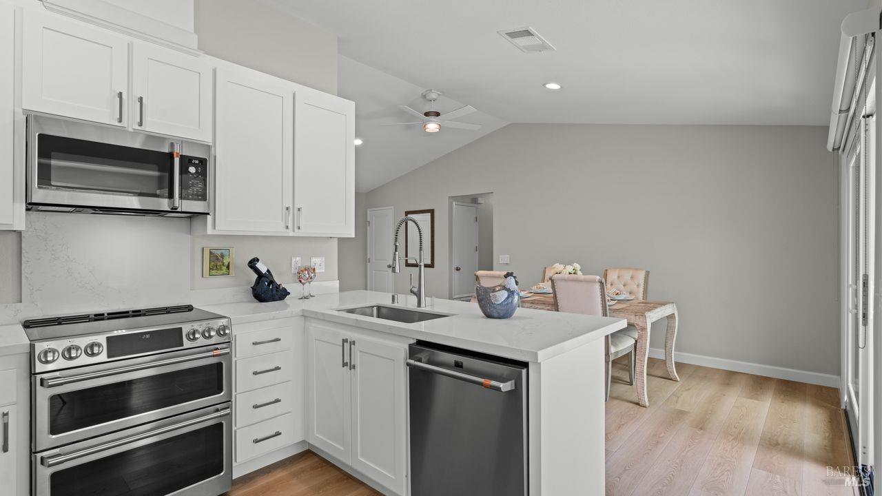 2236 Valdes Court Santa Rosa CA 95403