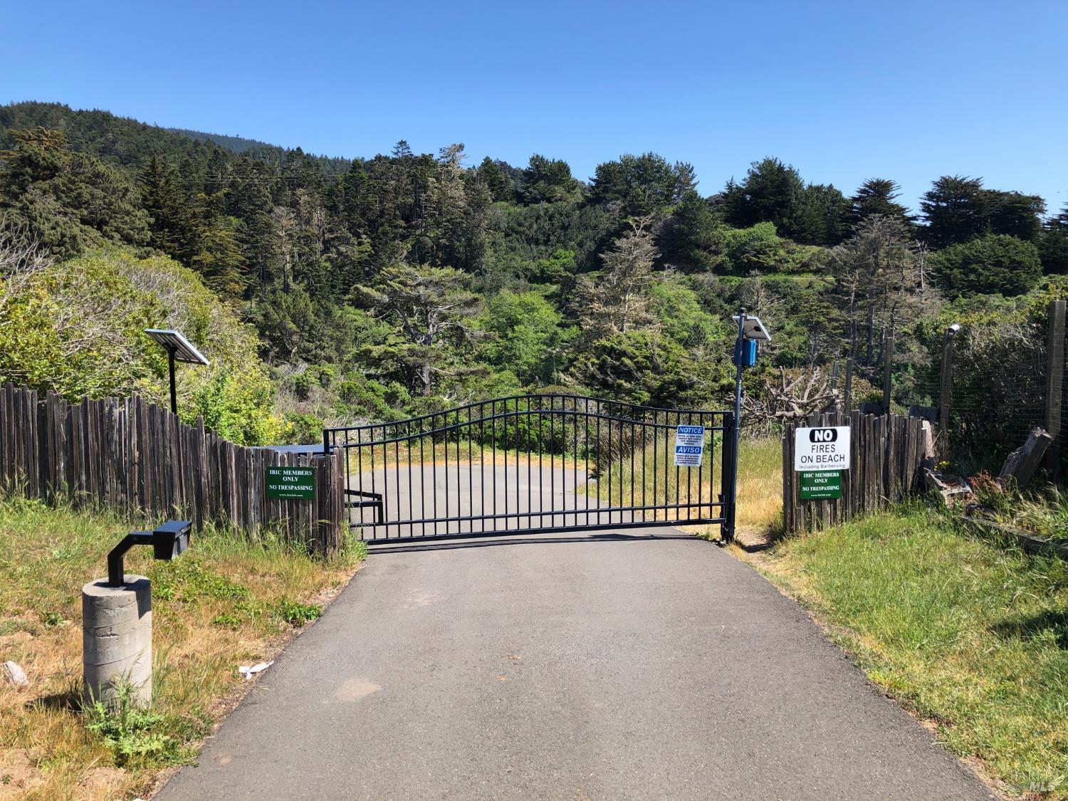 15721 Forest View Road Irish Beach CA 95459