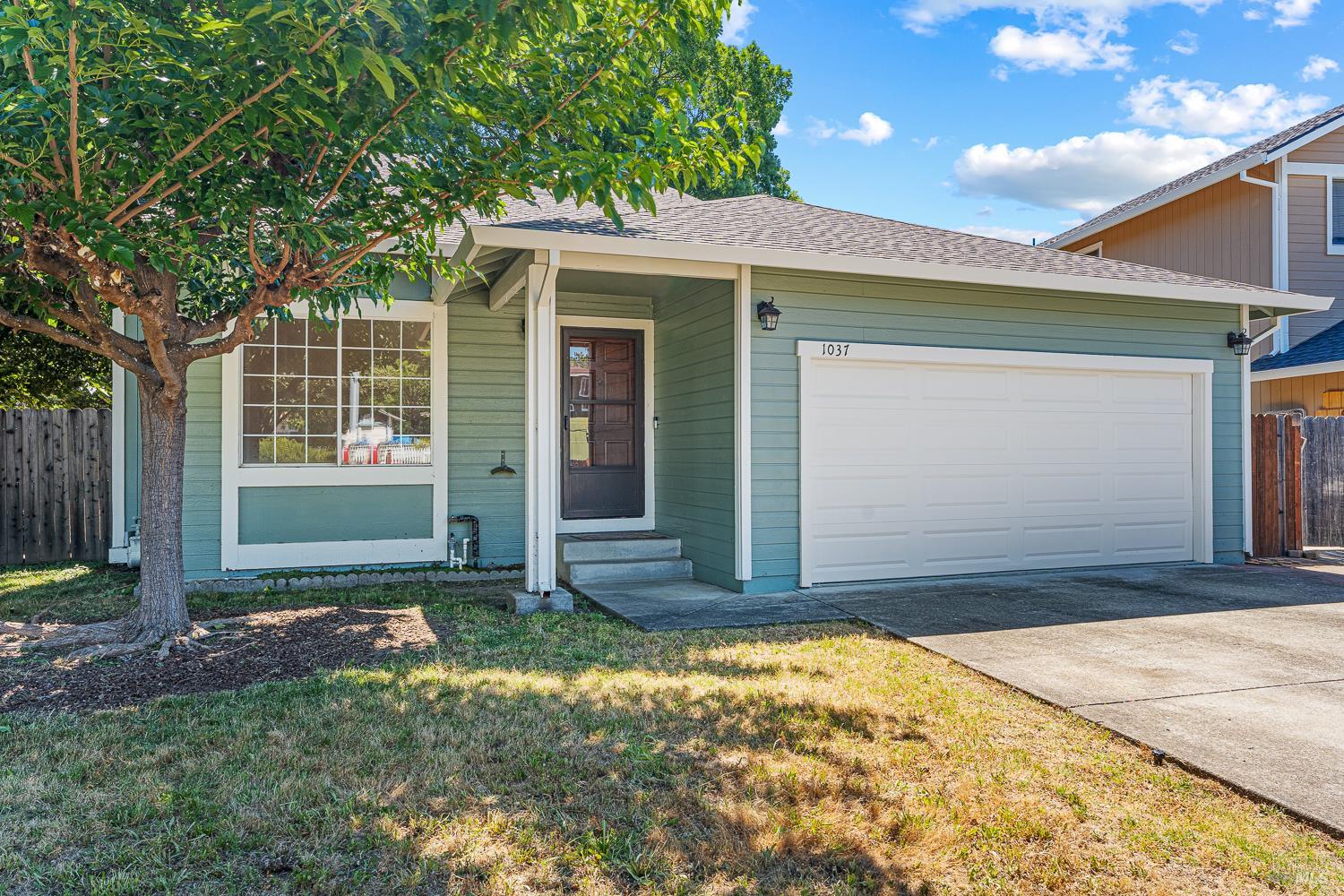 1037 Zephyr Cove Court Ukiah CA 95482
