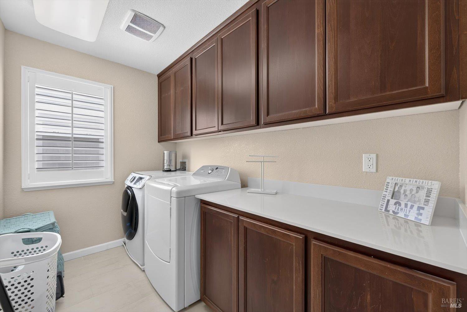 665 Brazelton Circle Vacaville CA 95688