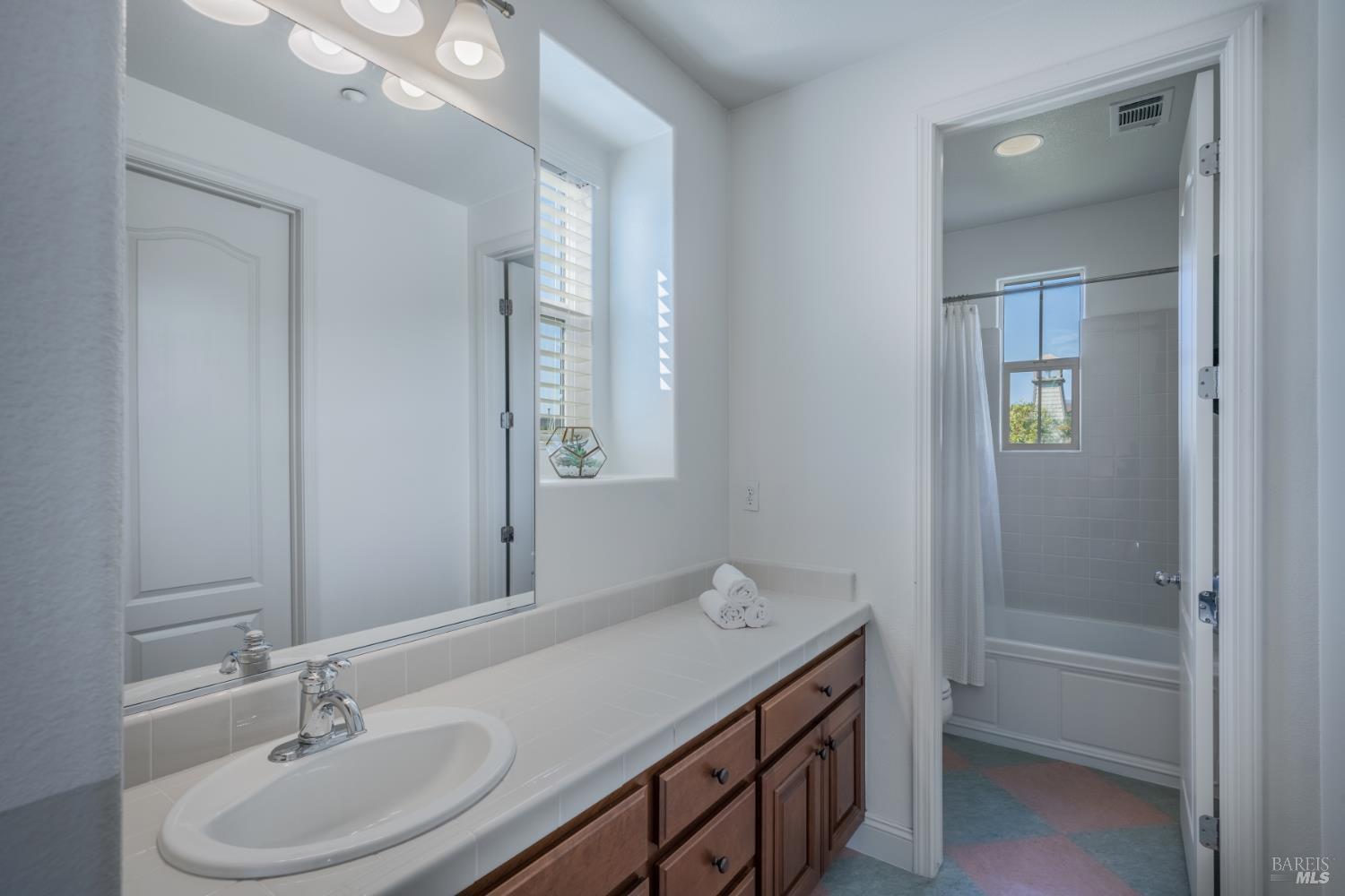 492 Saunders Drive Sonoma CA 95476