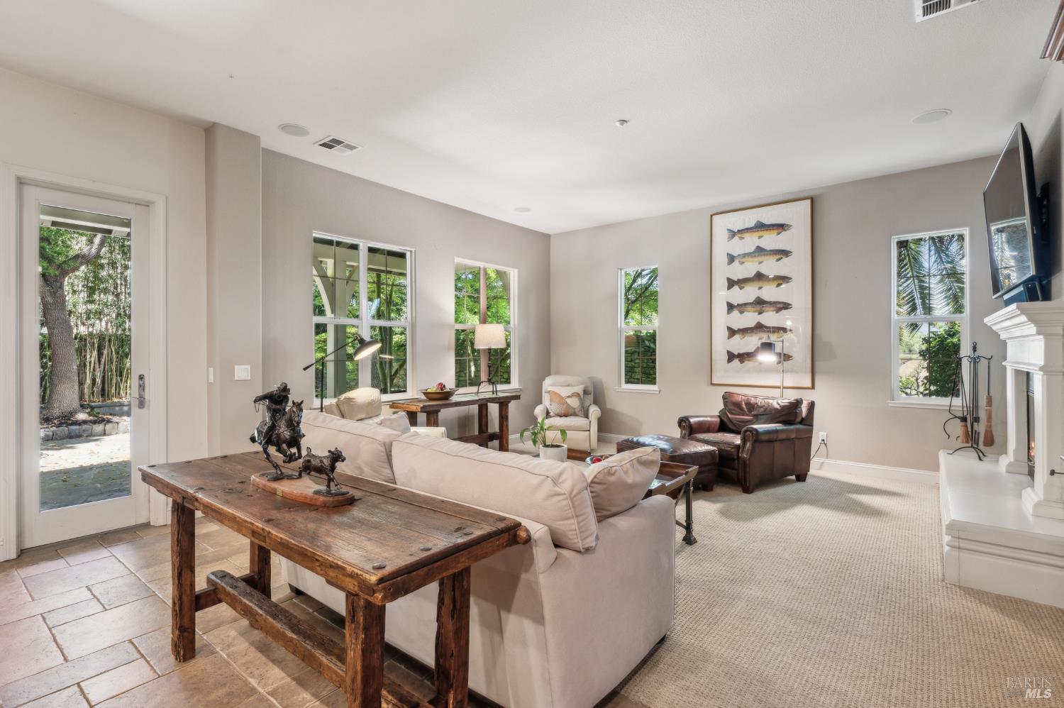 492 Saunders Drive Sonoma CA 95476