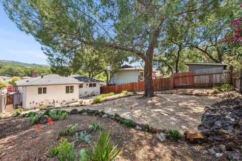 17584 Middlefield Road Sonoma CA 95476