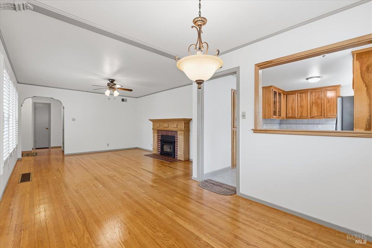 2112 Geary Drive Santa Rosa CA 95404