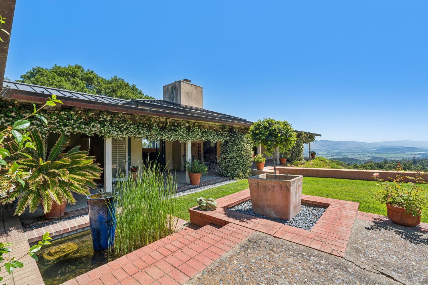 1975 Whitehall Lane St. Helena CA 94574