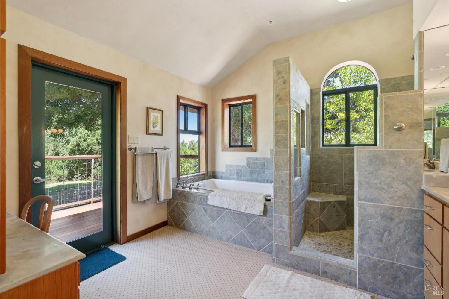 1975 Whitehall Lane St. Helena CA 94574