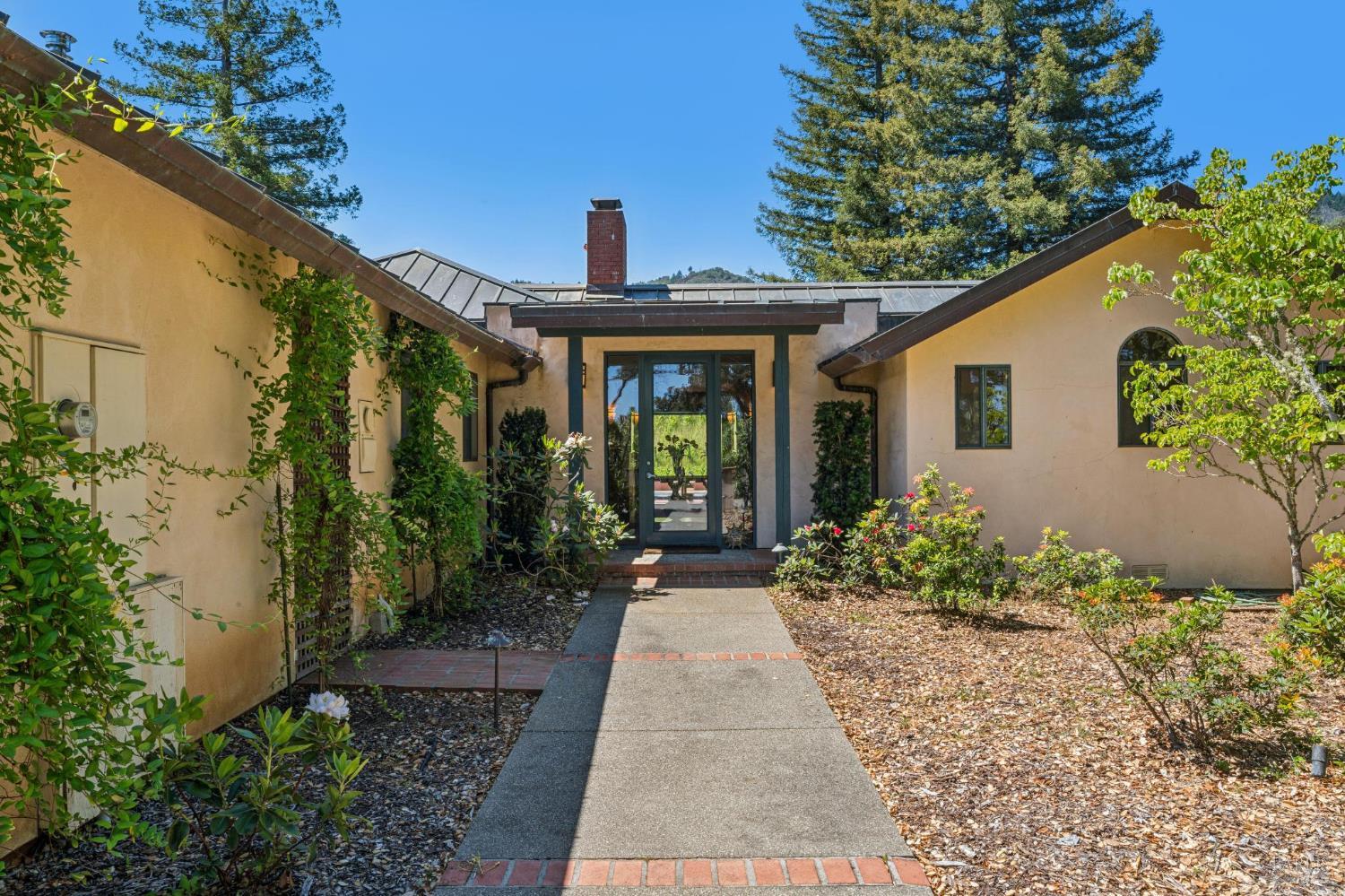 1975 Whitehall Lane St. Helena CA 94574