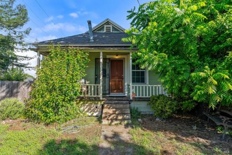 227 Hewett Street Santa Rosa CA 95401