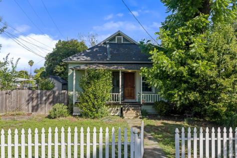 227 Hewett Street Santa Rosa CA 95401