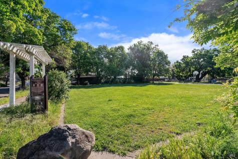 227 Hewett Street Santa Rosa CA 95401