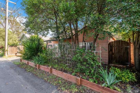 227 Hewett Street Santa Rosa CA 95401