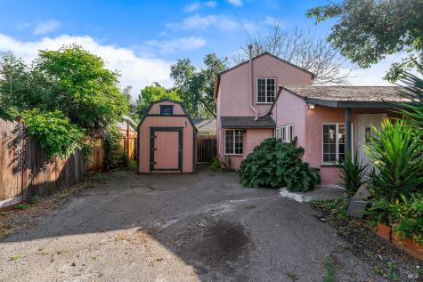 227 Hewett Street Santa Rosa CA 95401