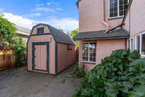 227 Hewett Street Santa Rosa CA 95401