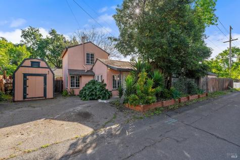 227 Hewett Street Santa Rosa CA 95401