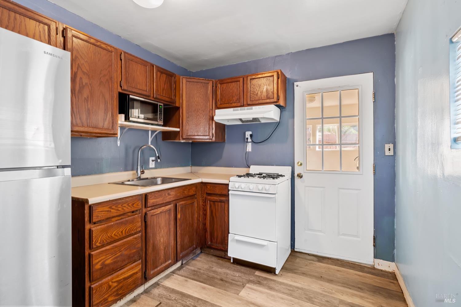 227 Hewett Street Santa Rosa CA 95401