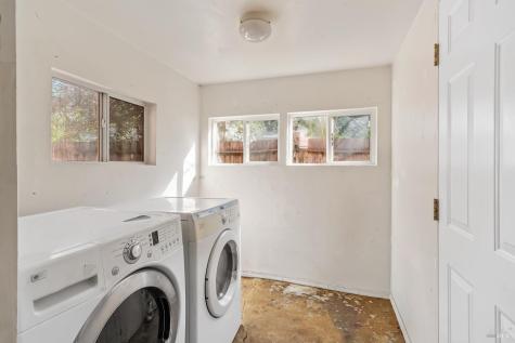 227 Hewett Street Santa Rosa CA 95401