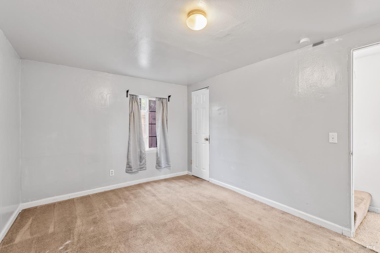 227 Hewett Street Santa Rosa CA 95401