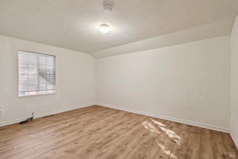 227 Hewett Street Santa Rosa CA 95401