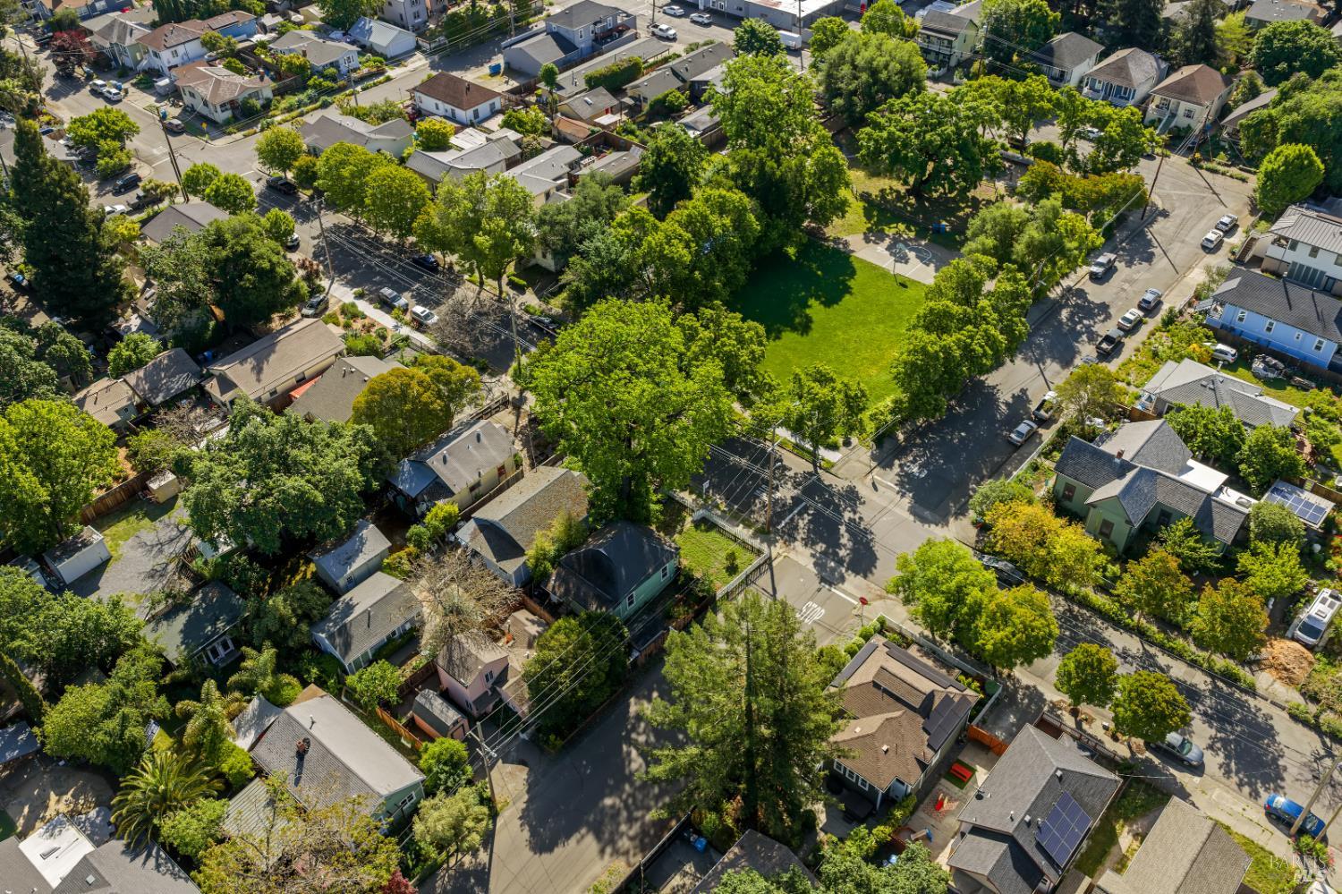 227 Hewett Street Santa Rosa CA 95401