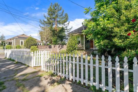 227 Hewett Street Santa Rosa CA 95401