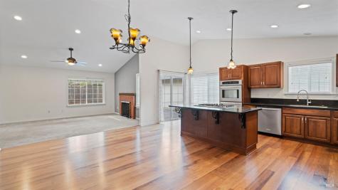 6454 Amberwood Street Rohnert Park CA 94928