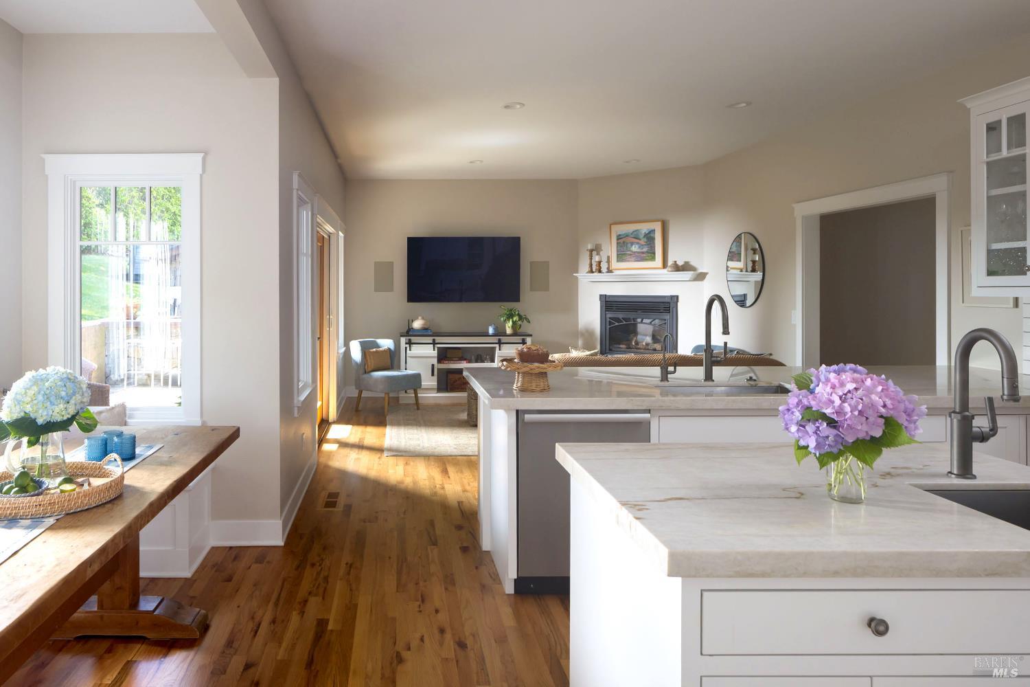 2487 Incline Drive Santa Rosa CA 95404
