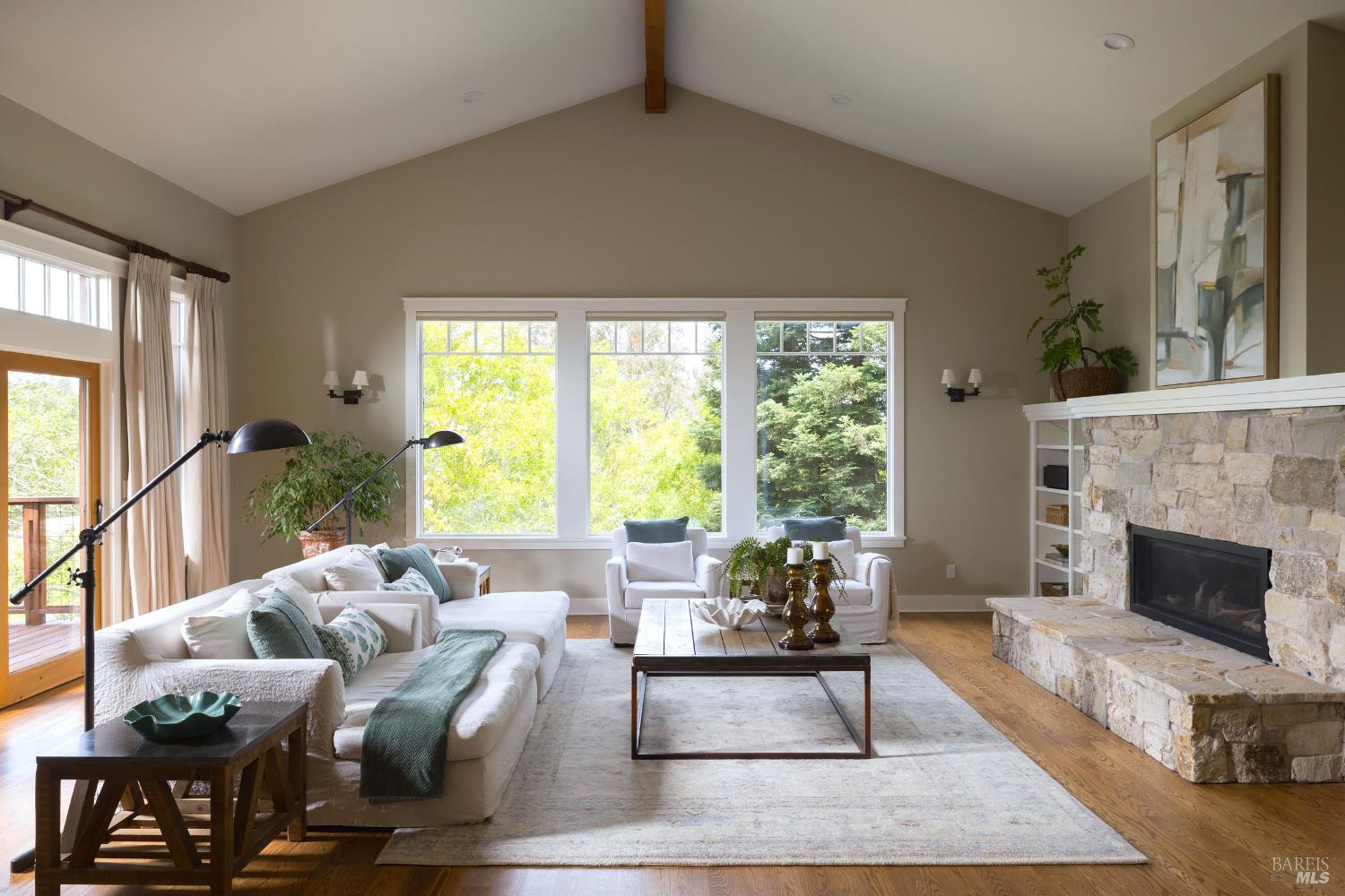 2487 Incline Drive Santa Rosa CA 95404