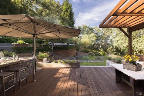 2487 Incline Drive Santa Rosa CA 95404