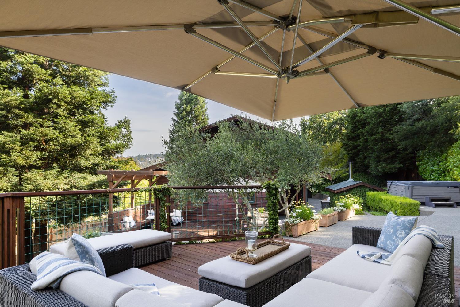 2487 Incline Drive Santa Rosa CA 95404