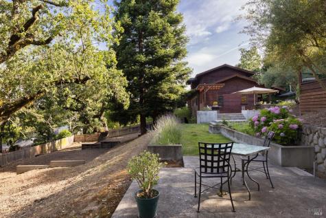 2487 Incline Drive Santa Rosa CA 95404