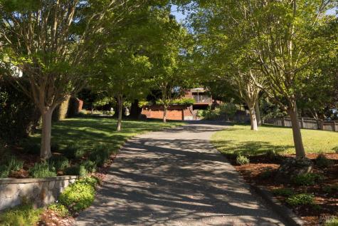 2487 Incline Drive Santa Rosa CA 95404
