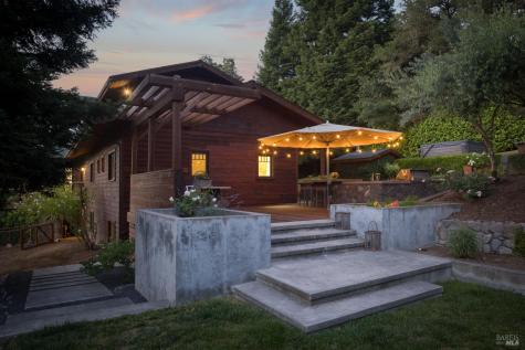 2487 Incline Drive Santa Rosa CA 95404