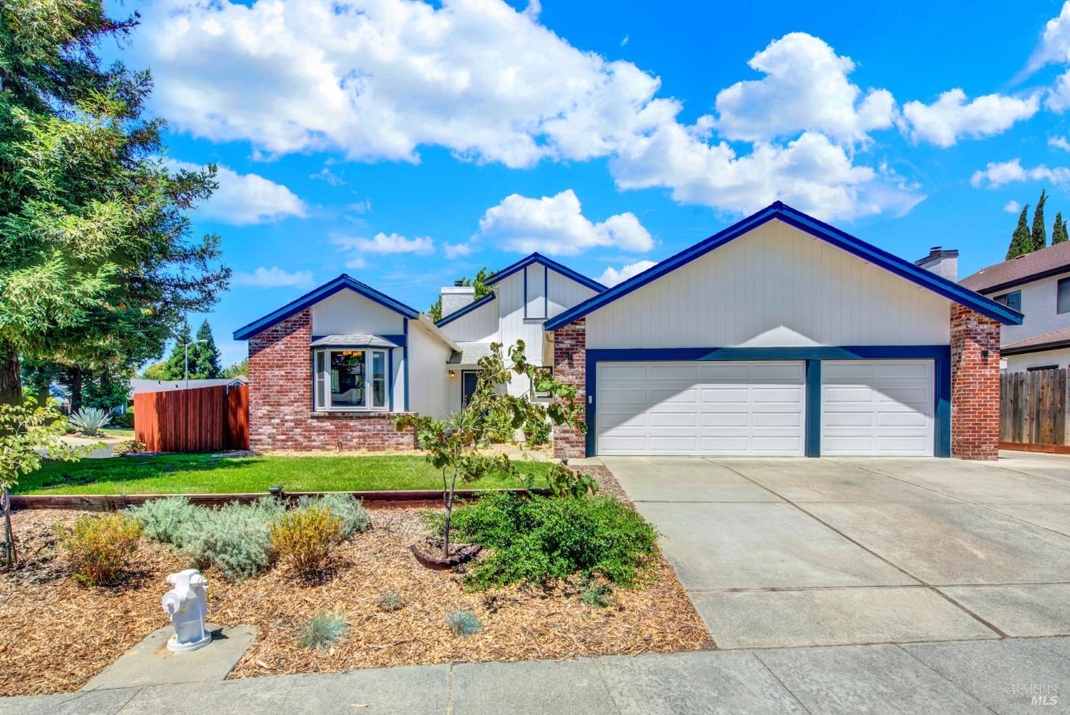 1034 Hickory Avenue Fairfield CA 94533