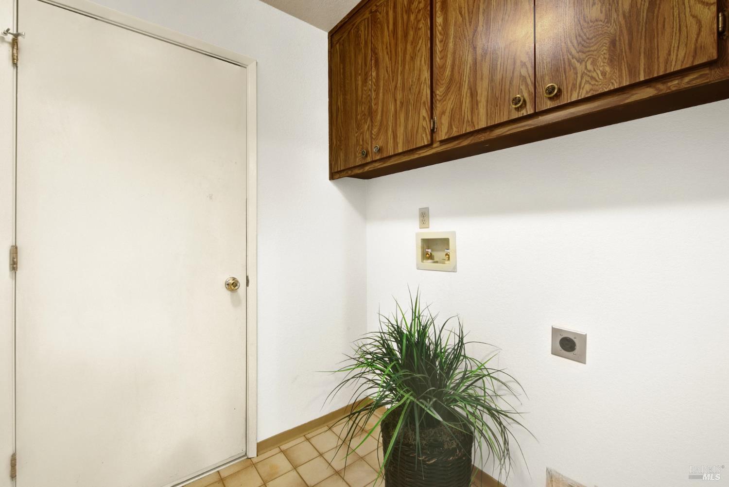 1034 Hickory Avenue Fairfield CA 94533