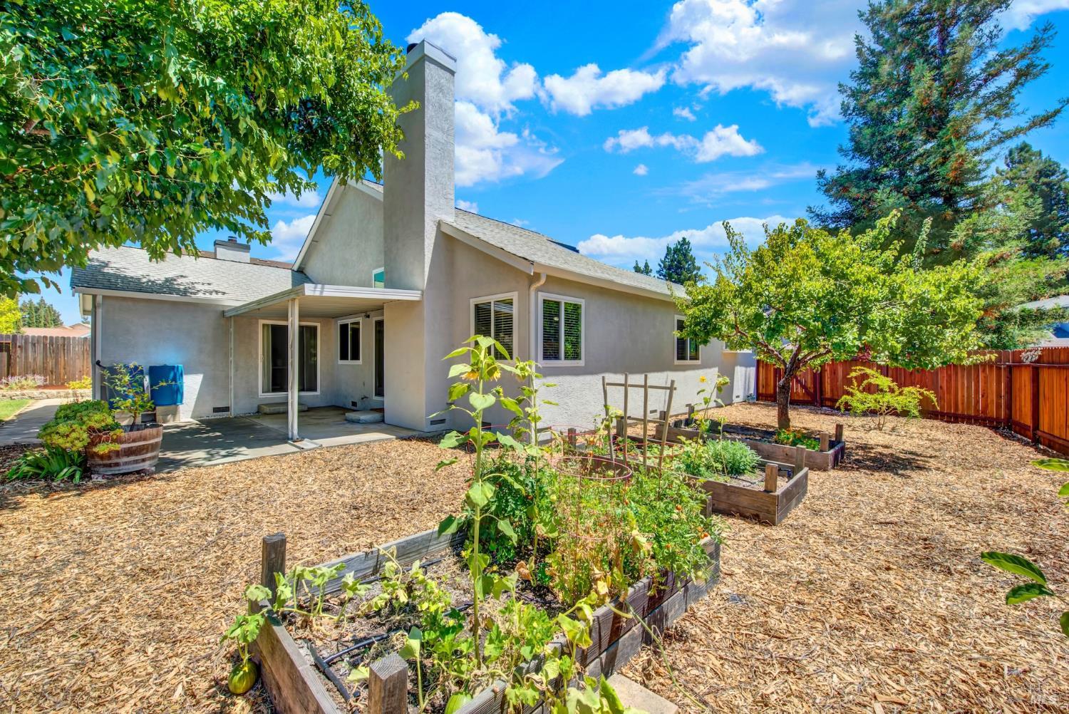 1034 Hickory Avenue Fairfield CA 94533
