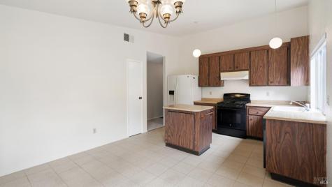 2344 Gads Hill Street Santa Rosa CA 95401
