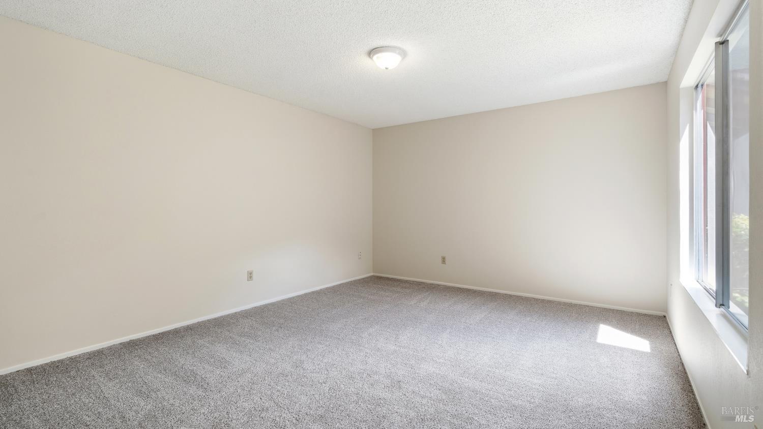2344 Gads Hill Street Santa Rosa CA 95401