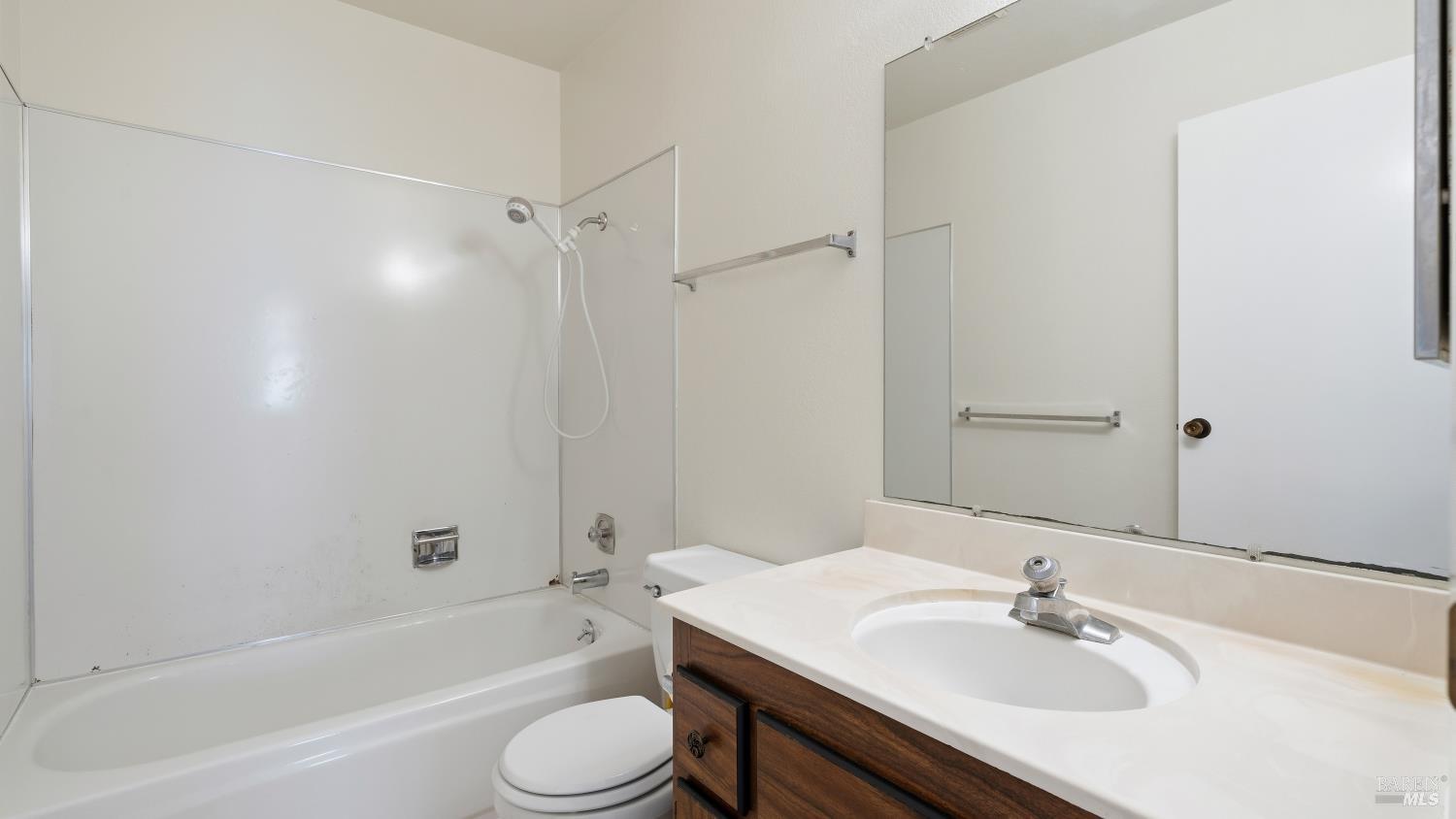 2344 Gads Hill Street Santa Rosa CA 95401
