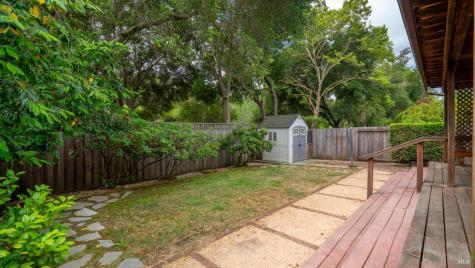 2344 Gads Hill Street Santa Rosa CA 95401