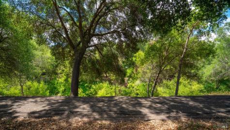 2344 Gads Hill Street Santa Rosa CA 95401
