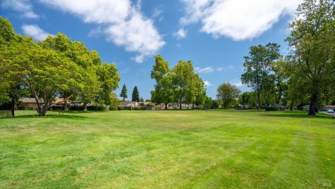 2344 Gads Hill Street Santa Rosa CA 95401