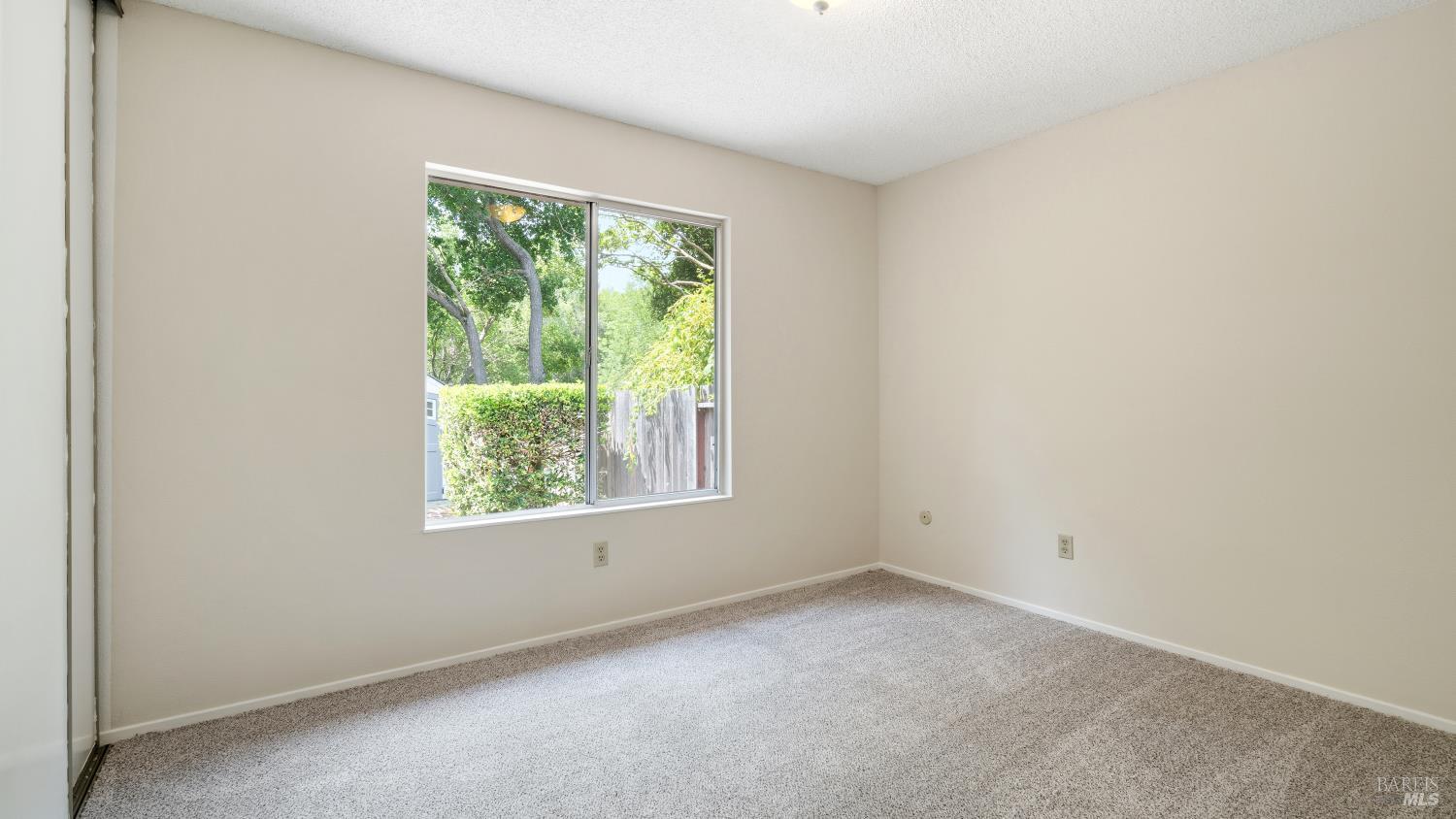 2344 Gads Hill Street Santa Rosa CA 95401