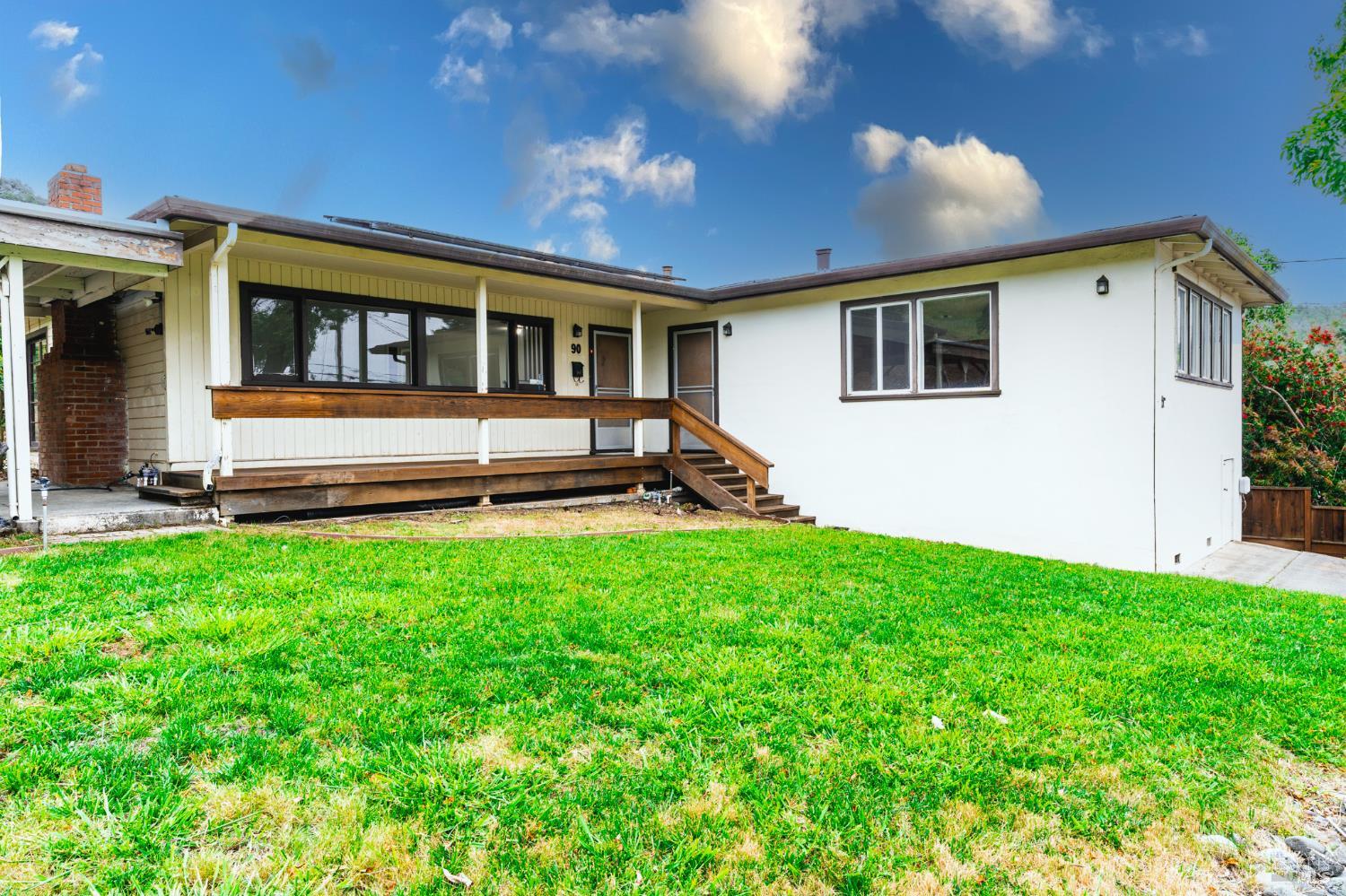 90 Summers Avenue Novato CA 94945