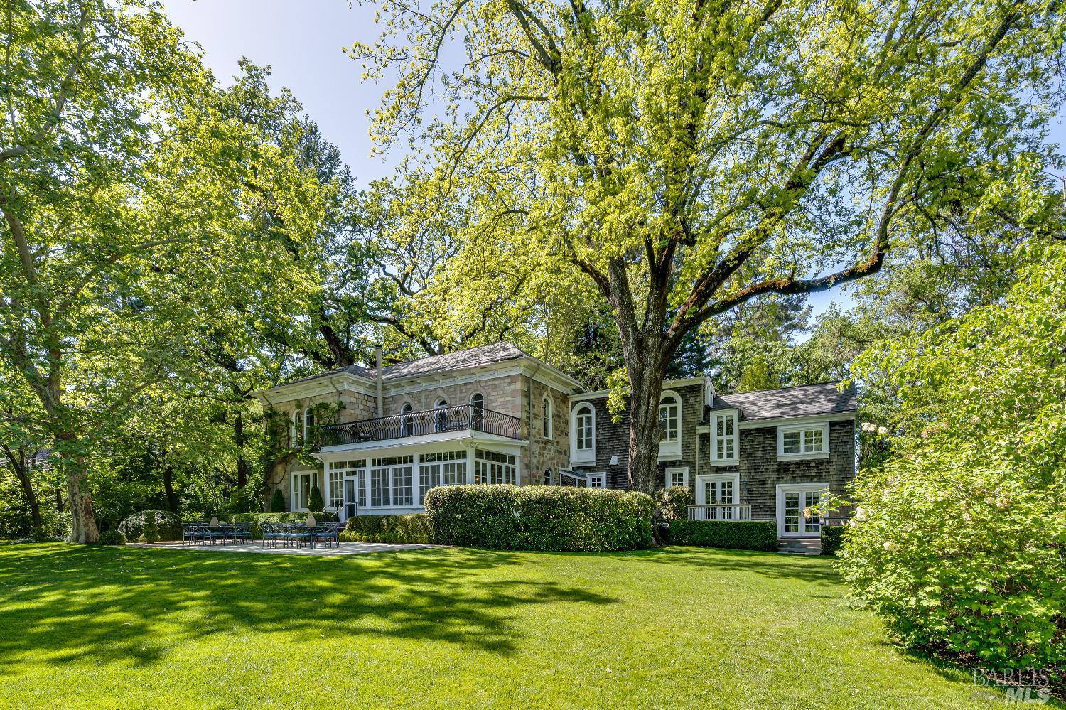 1105 Lodi Lane St. Helena CA 94574