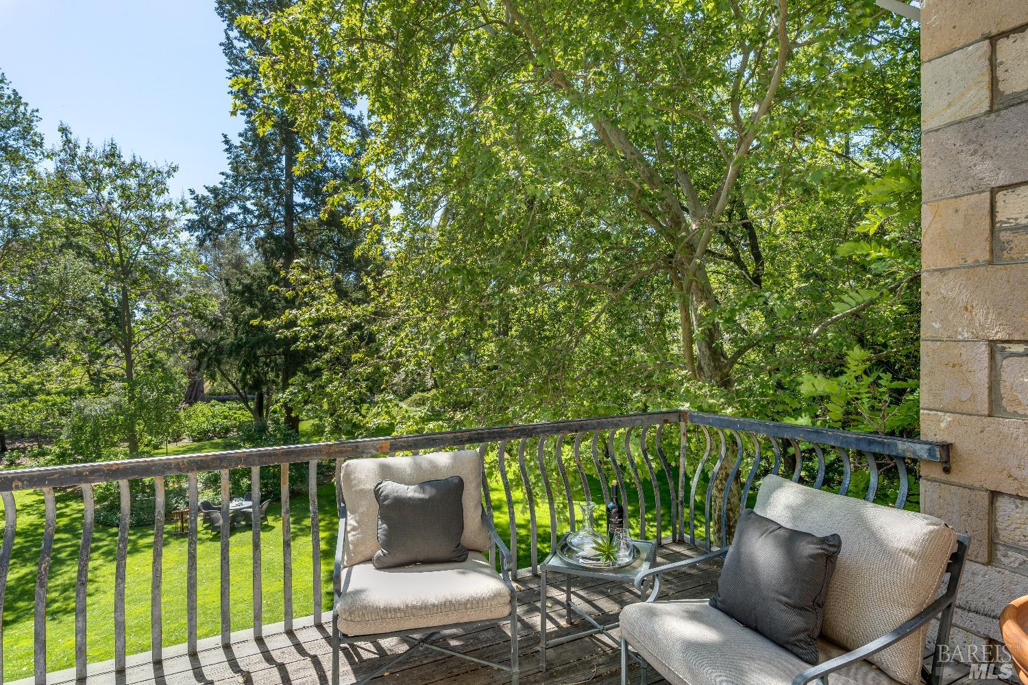 1105 Lodi Lane St. Helena CA 94574