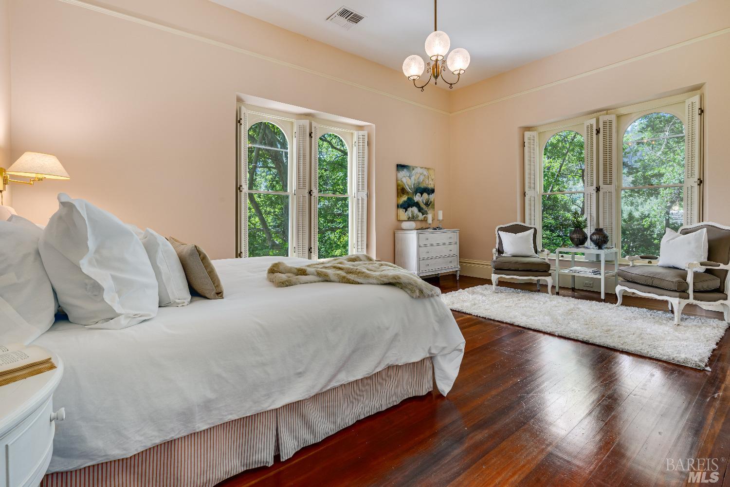 1105 Lodi Lane St. Helena CA 94574