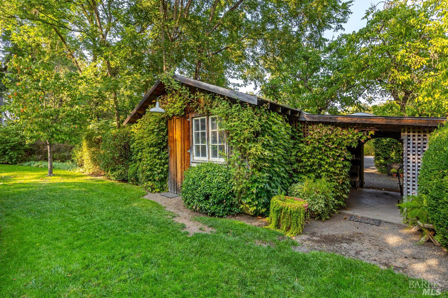 1105 Lodi Lane St. Helena CA 94574