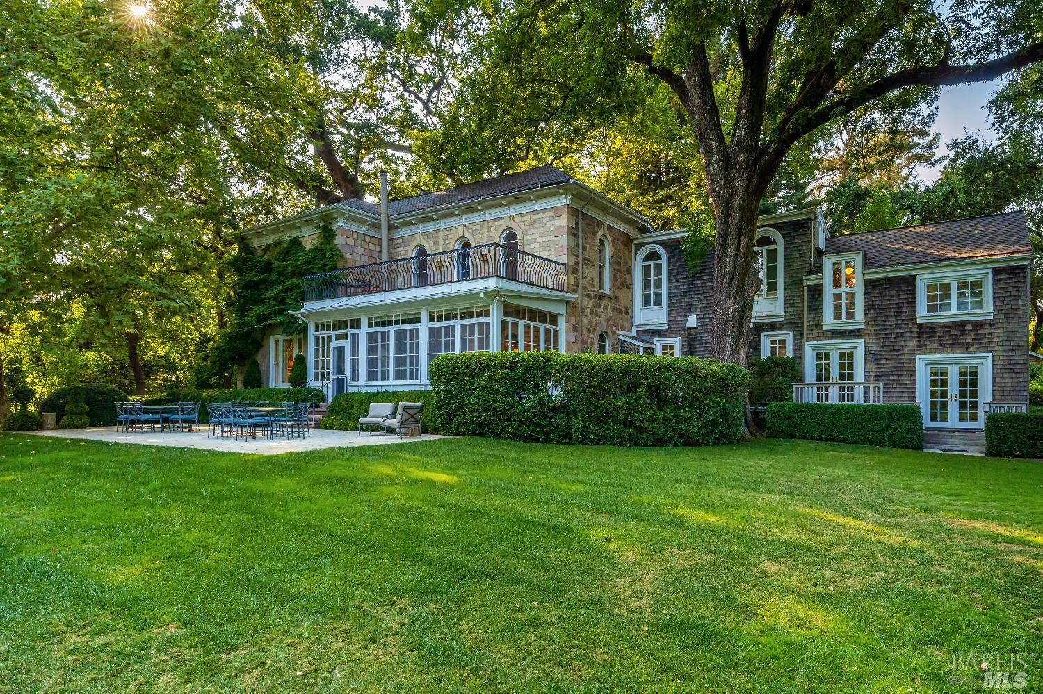 1105 Lodi Lane St. Helena CA 94574