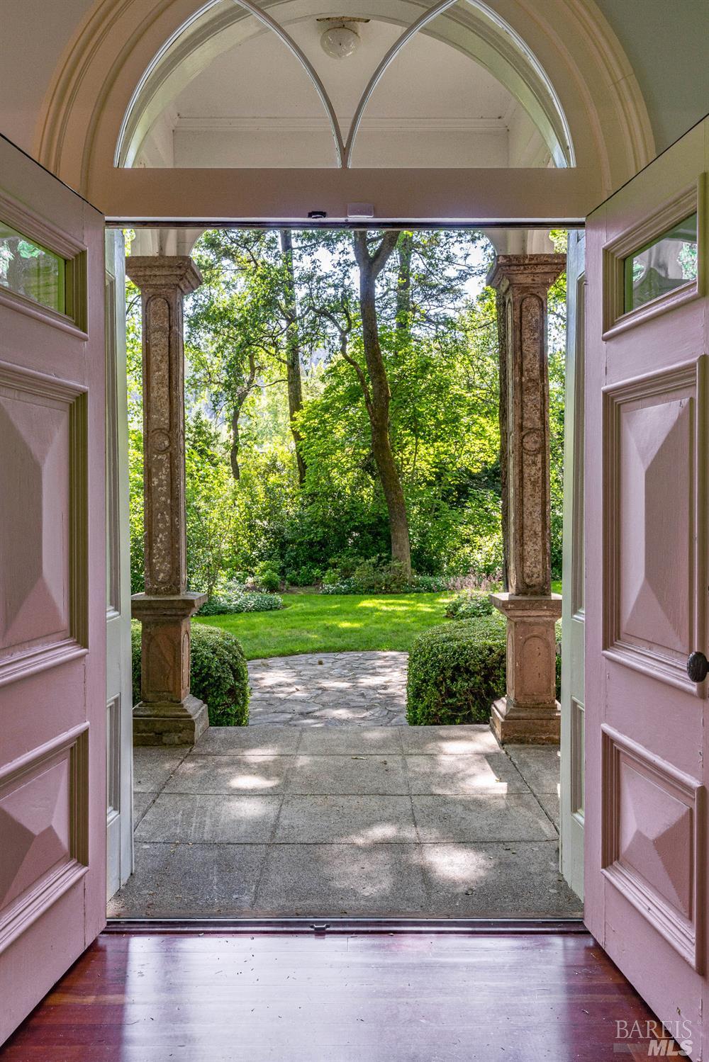 1105 Lodi Lane St. Helena CA 94574